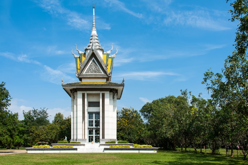 A Vörös Khmerek áldozatainak emlékére állított stupa